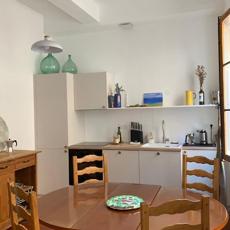 Superbe Appartement Familial En Coeur De Ville - Parking - Petit Dej Sur Demande La Ciotat Buitenkant foto