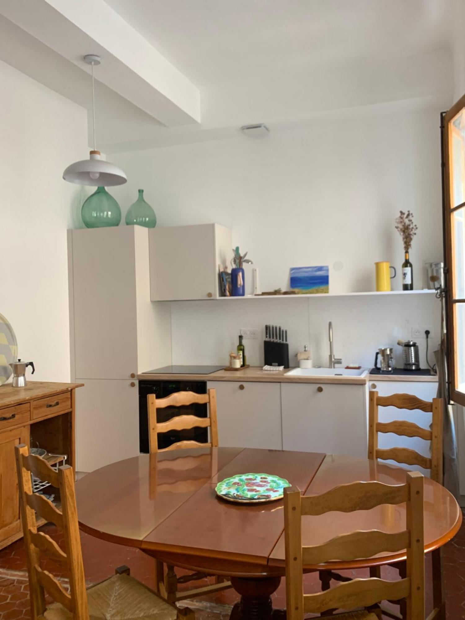 Superbe Appartement Familial En Coeur De Ville - Parking - Petit Dej Sur Demande La Ciotat Buitenkant foto